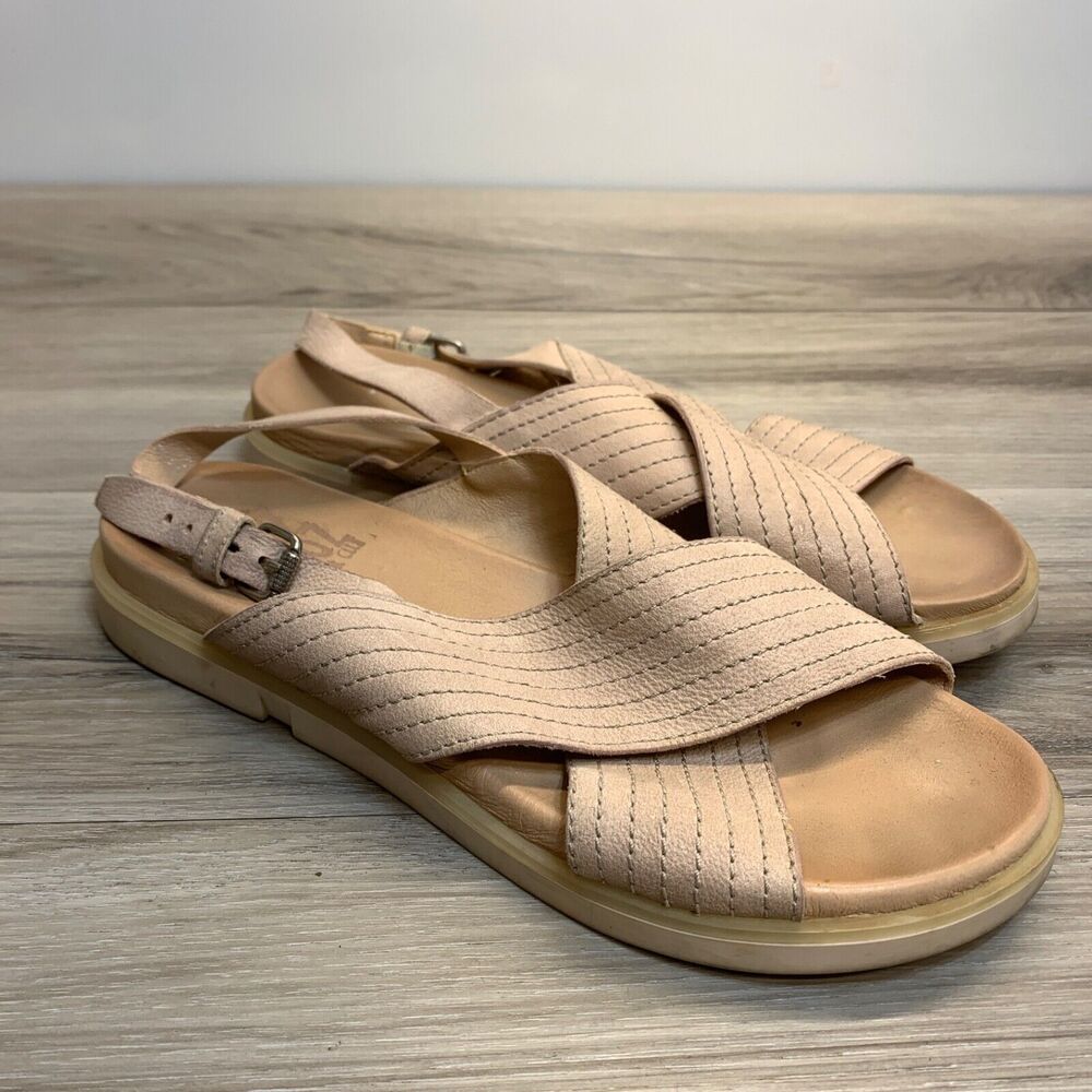 Miz Mooz Kind Pearl Blush Pink Leather Cross-Strap Sandals Size EU 40 US 9.5-10